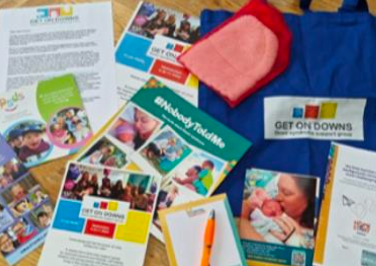 Bag and leaflets with information